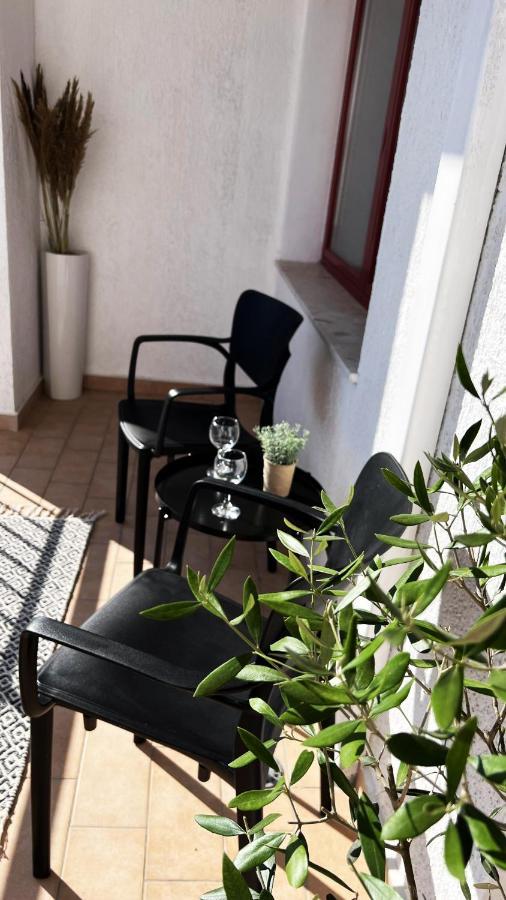 דורס Lilly'S Apartment Plazh מראה חיצוני תמונה